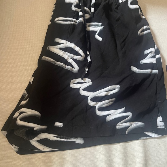 Balenciaga Black/White Script Set - Picture 13 of 16